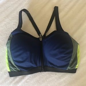 Strong support double layer sports bra